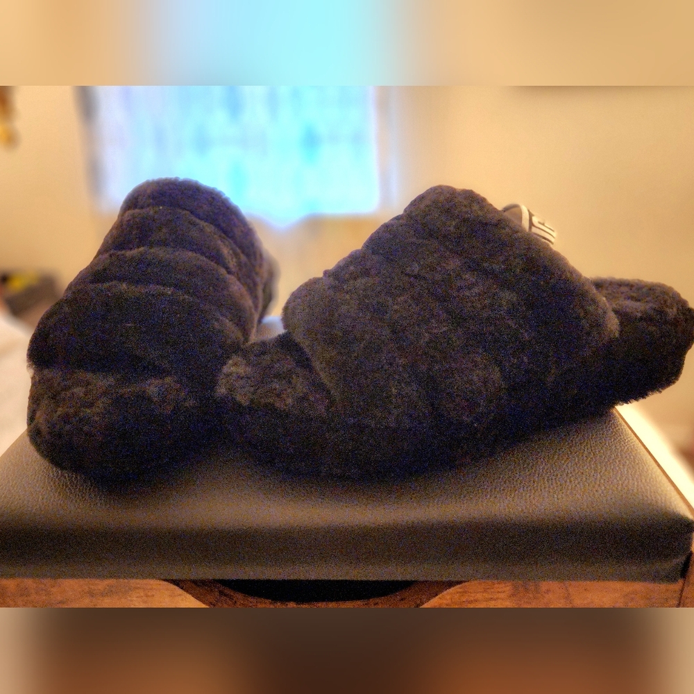UGG Fluff Yeah Slides